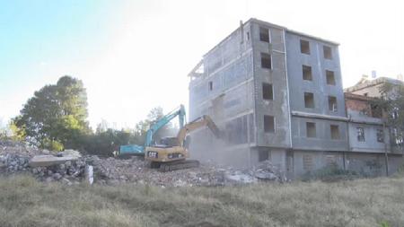 澄江市龙街街道办事处人口_黄岩澄江街道地图