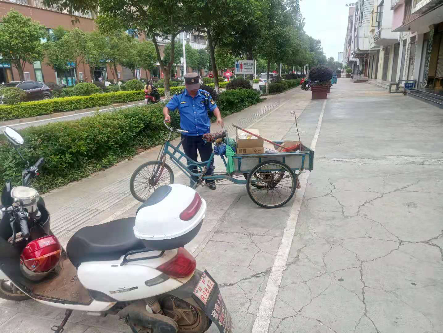 图片4.png 图片4.png
