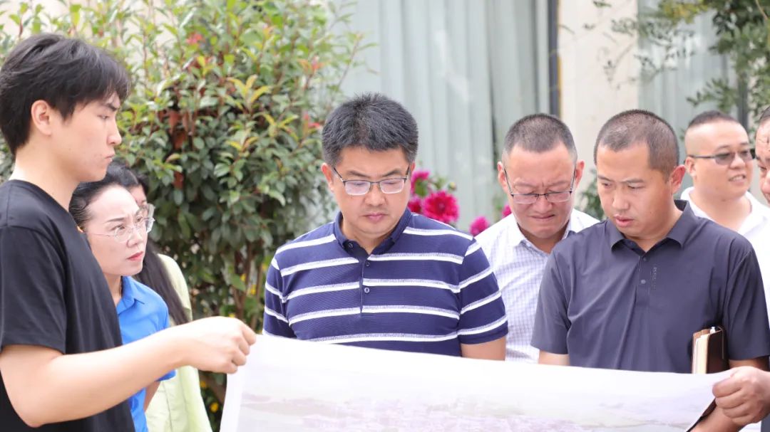 市委书记常成调研我市农文旅融合示范村建设工作时强调：以农文旅深度融合激活乡村发展新动能