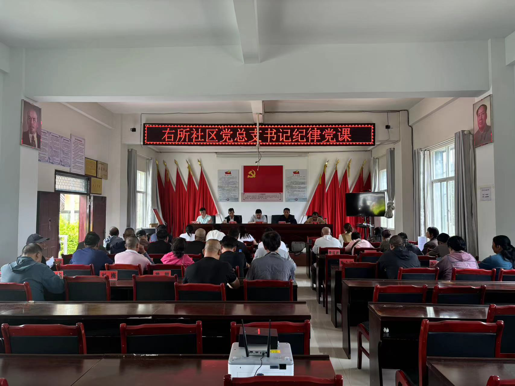 图片1.png 图片1.png