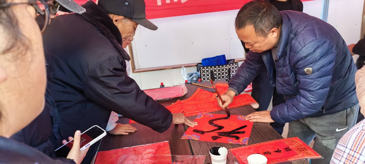 图片4.png 图片4.png